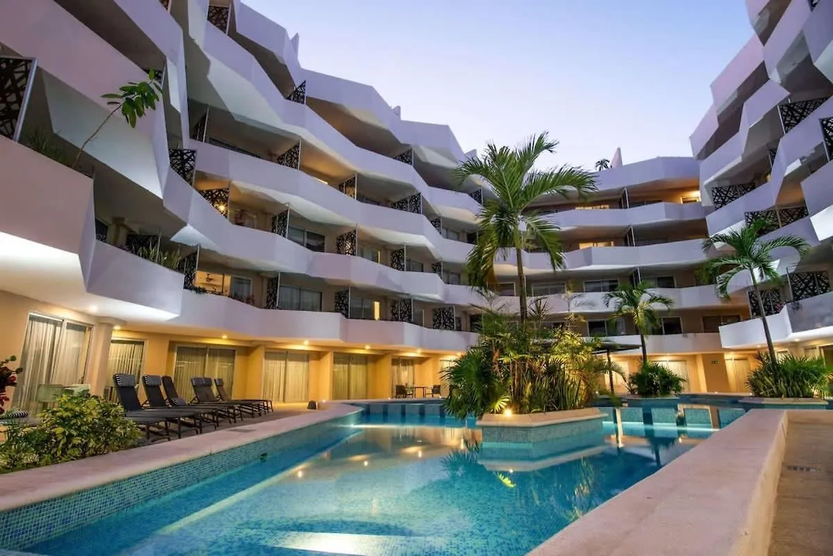 Luxury Studio With Kitchen Ac Gym Pool Security Playa del Carmen Mexico